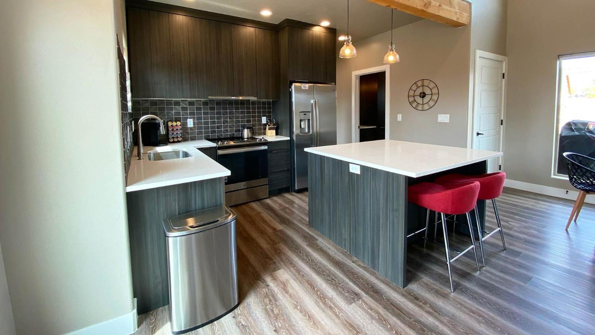 Timber & Tin F 2Bed 2Bath W Pool & Rooftop Deck Канаб Экстерьер фото
