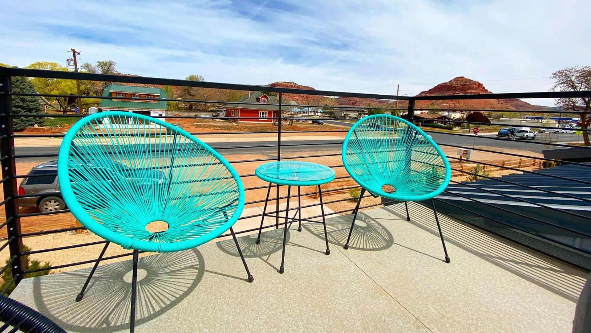 Timber & Tin F 2Bed 2Bath W Pool & Rooftop Deck Канаб Экстерьер фото